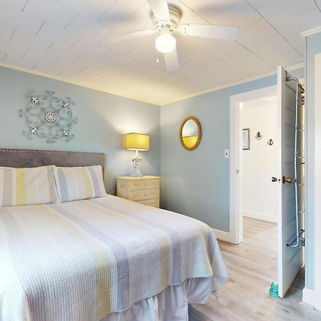 Coastal Cottage 샬럿 외부 사진